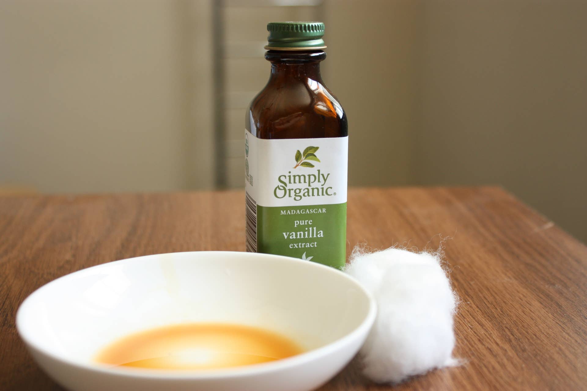 coffee grounds for cigarette smell 8 Easy Ways to Get Rid of Cigarette Smoke Smell for Good