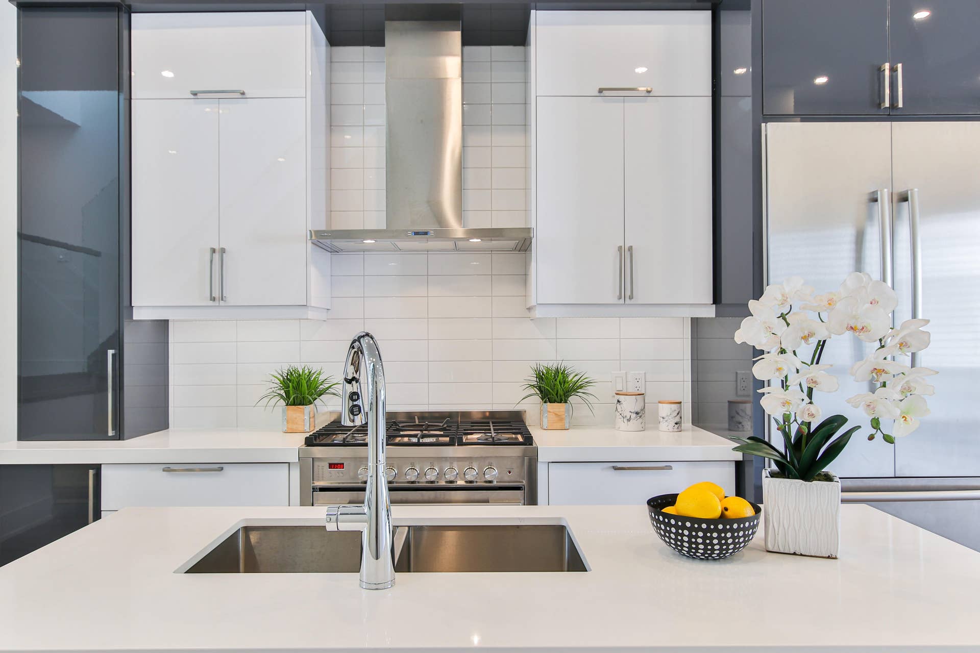12 Trendy Modular Kitchen Design Ideas For Small Kitchens