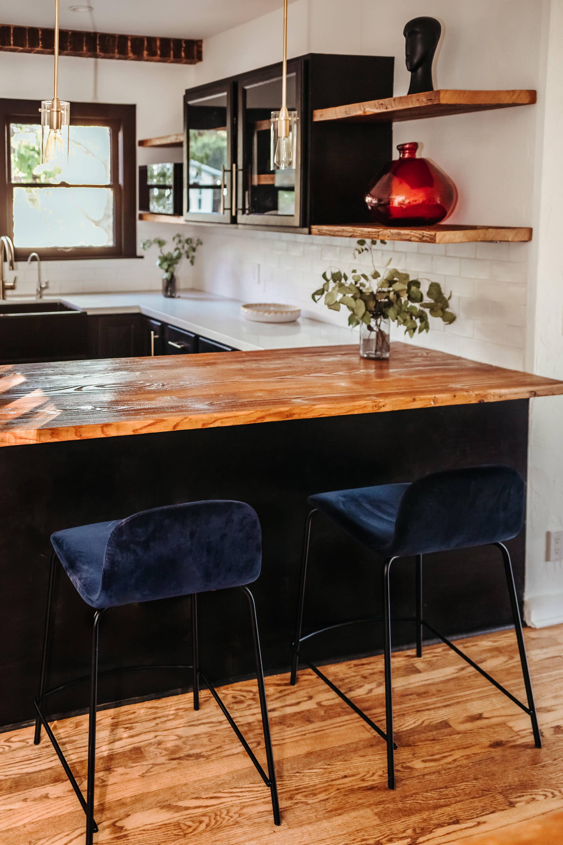 12 Trendy Modular Kitchen Design Ideas For Small Kitchens