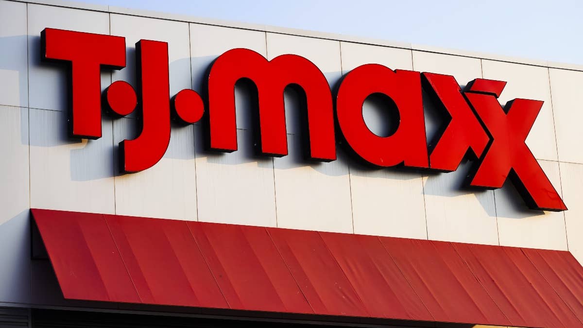 Nearly 18,000 Fans Sold at T.J. Maxx and Marshalls Are Being Recalled for a Dang...