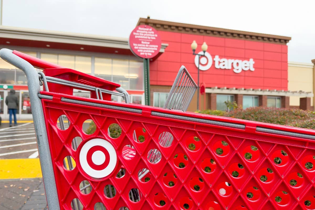Target🍦 This Insanely Cool Target Ice Cream Maker Is Selling Out Fast - Dengarden