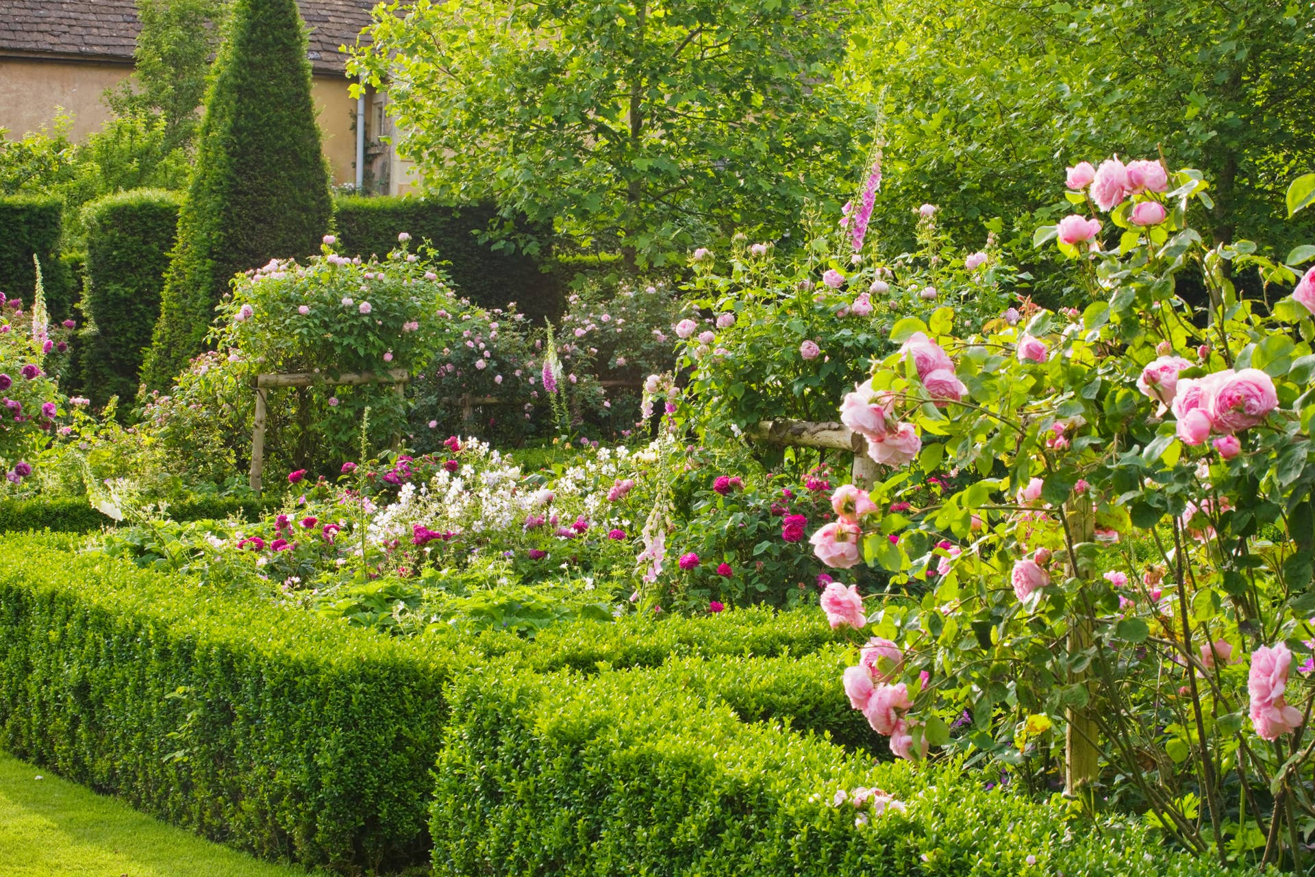 What Is an English Garden? - Dengarden
