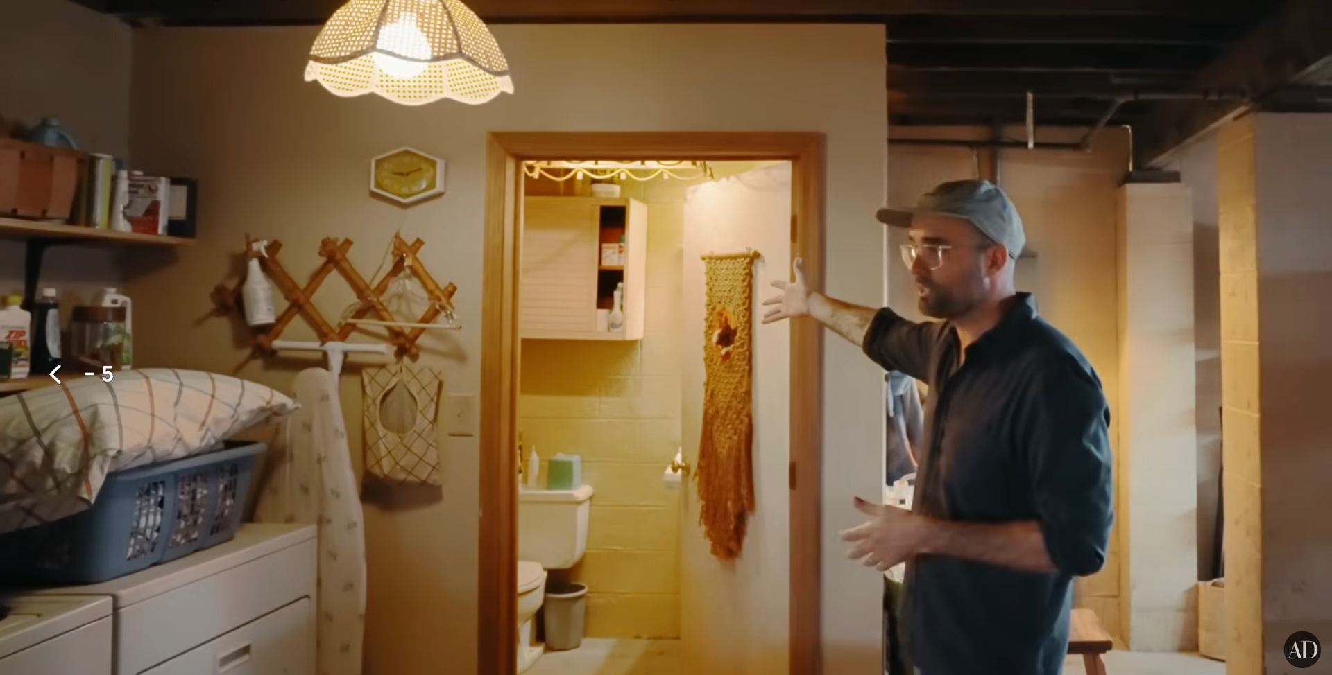 Stranger Things Set Designer 'Stranger Things' Production Designer Gives Tour of Two of the Show's ...