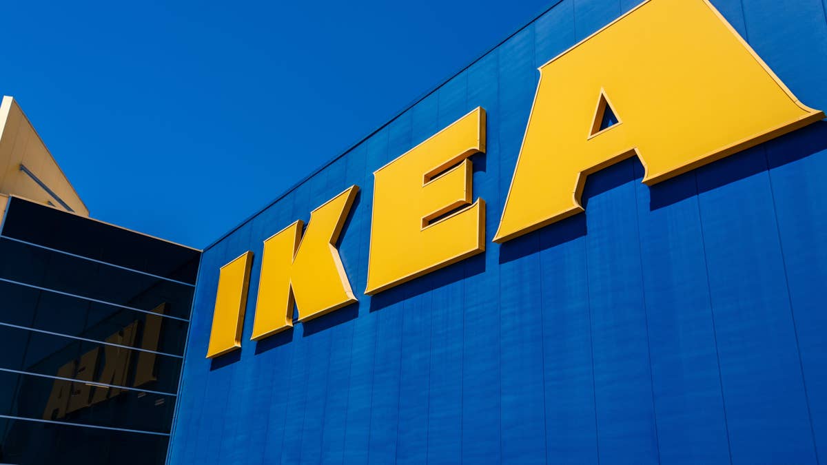 IKEA Just Dropped a Bold New KALLAX Color, and Design Lovers Are Already Obsesse...