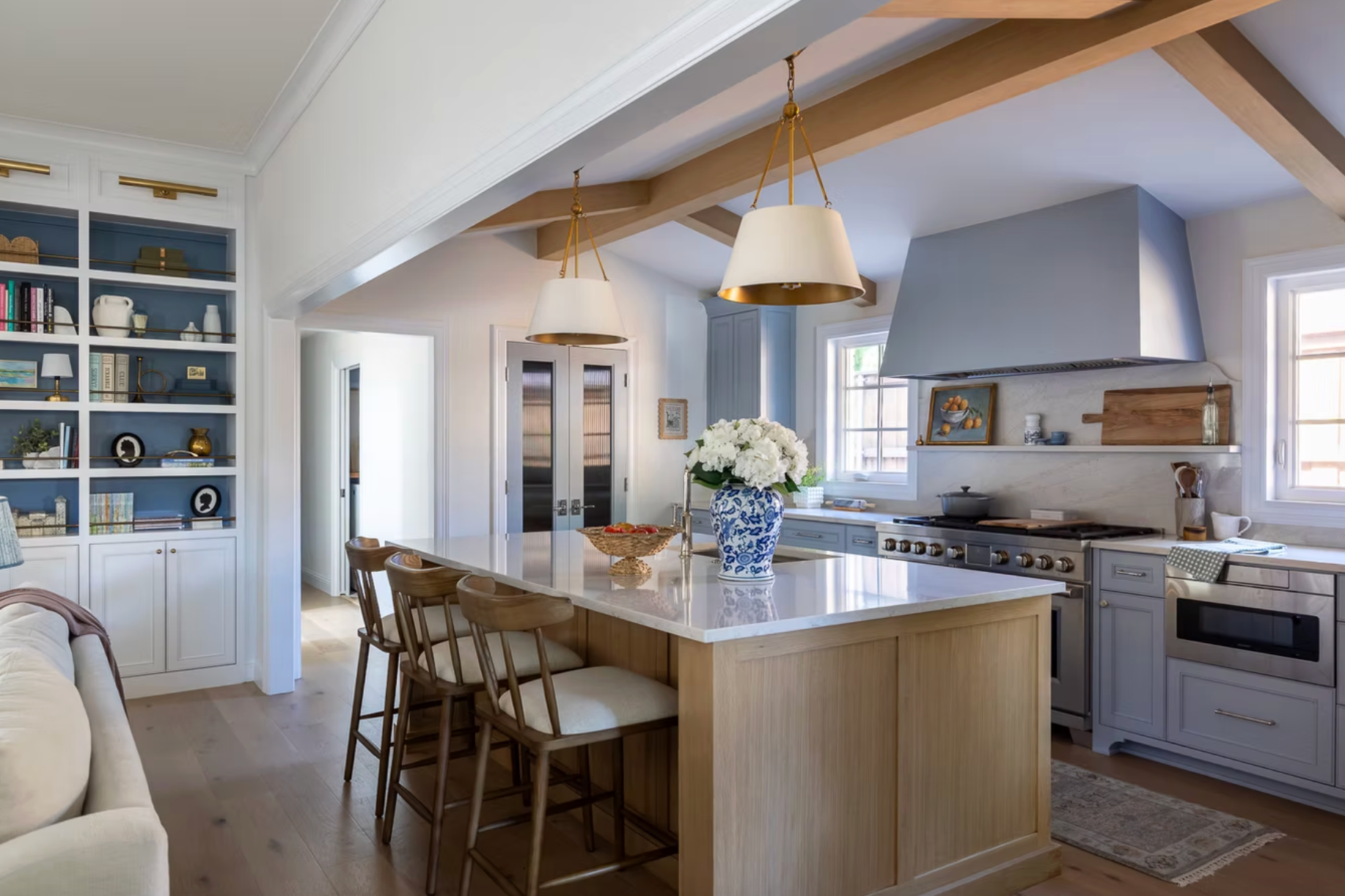 Pros Share the Best and Worst Paint Colors for Kitchens - Dengarden