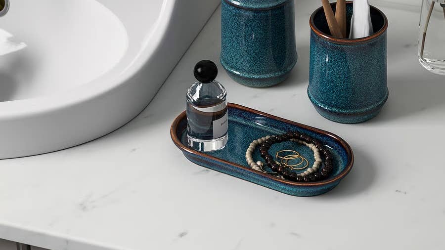 This New $15 Glazed Stoneware Bathroom Set From IKEA Looks Like It's From West E...