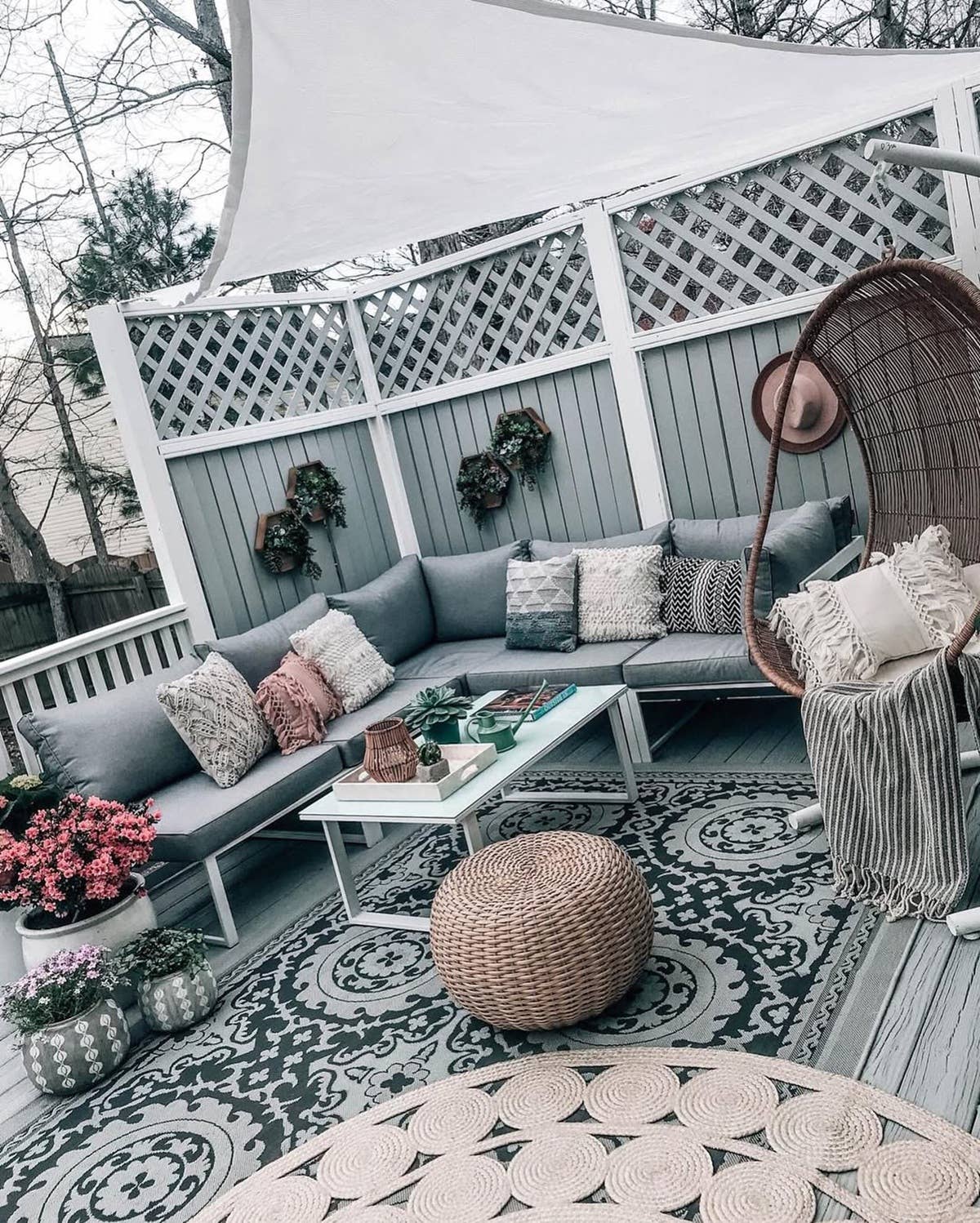 13 Deck Design Ideas to Transform Your Outdoor Space - Dengarden