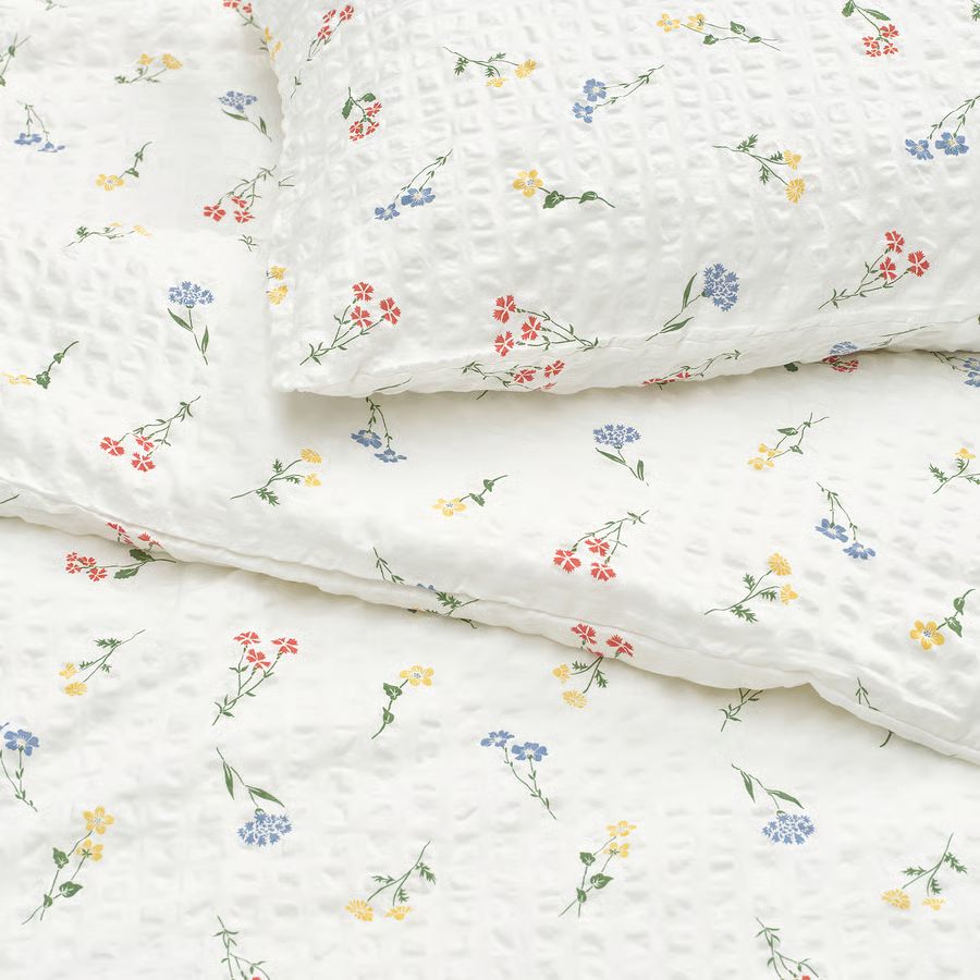 IKEA Is Selling the Sweetest Watercolor Duvet Cover for Summer (and It ...