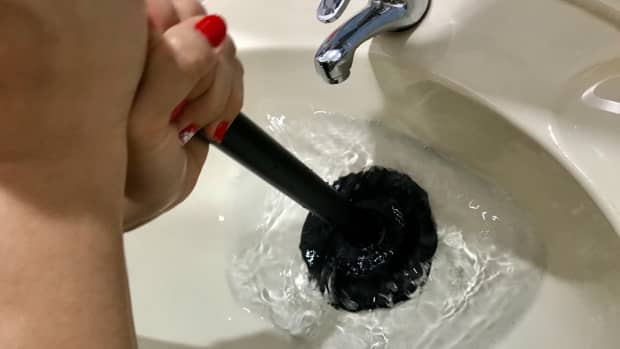 The Easiest Way to Unclog a Bathroom Sink Drain - Dengarden