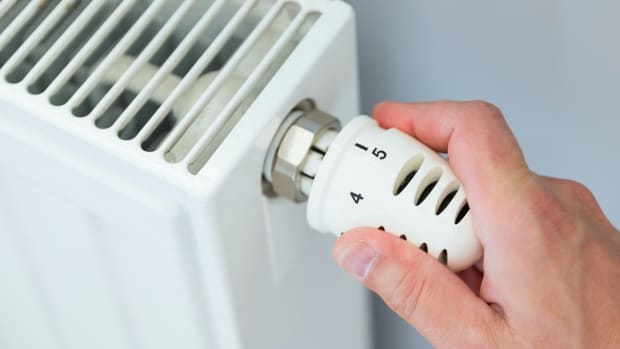 How to Safely Heat Your Home During a Power Outage - Dengarden