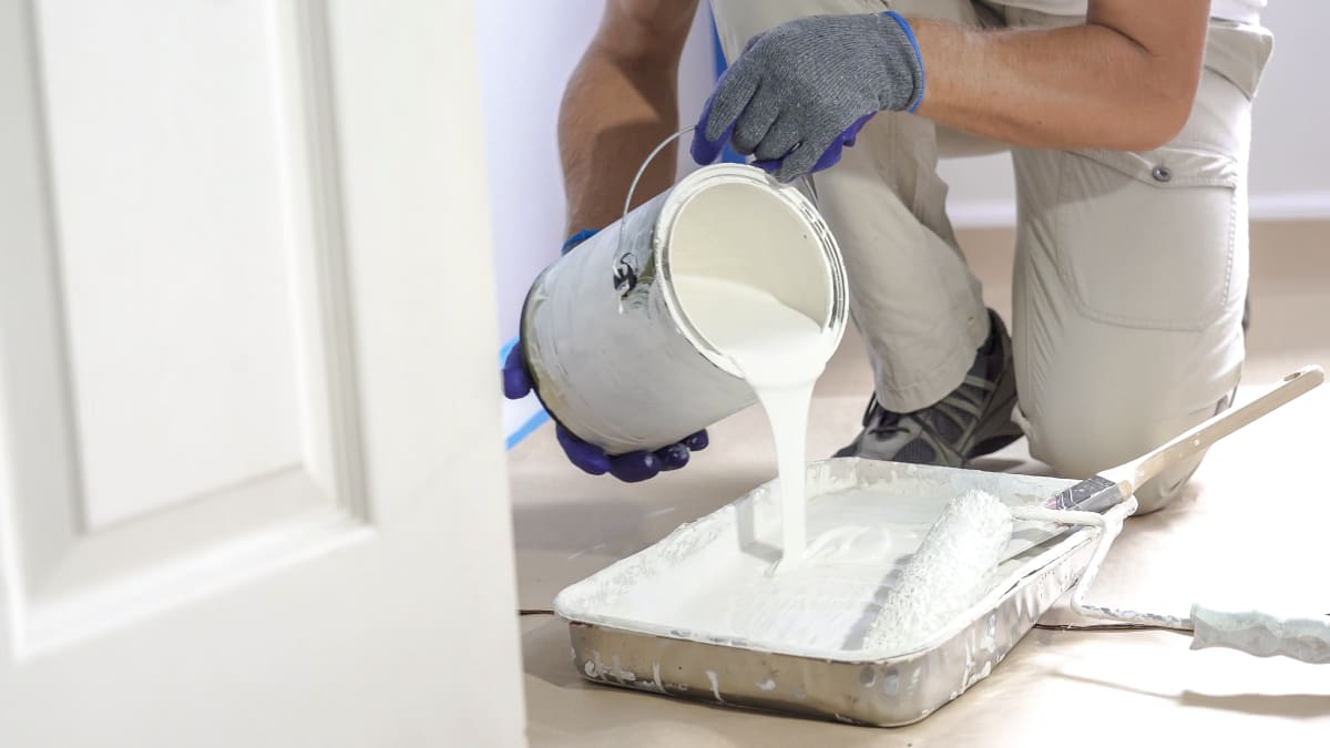 How to Hack a Paint Can and Stop Making a Mess - Today's Homeowner