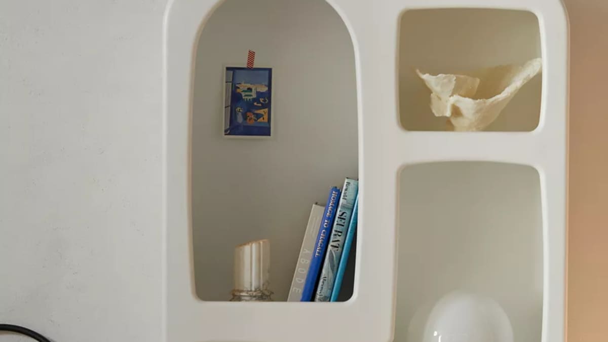 Isobel hotsell bookshelf dupe