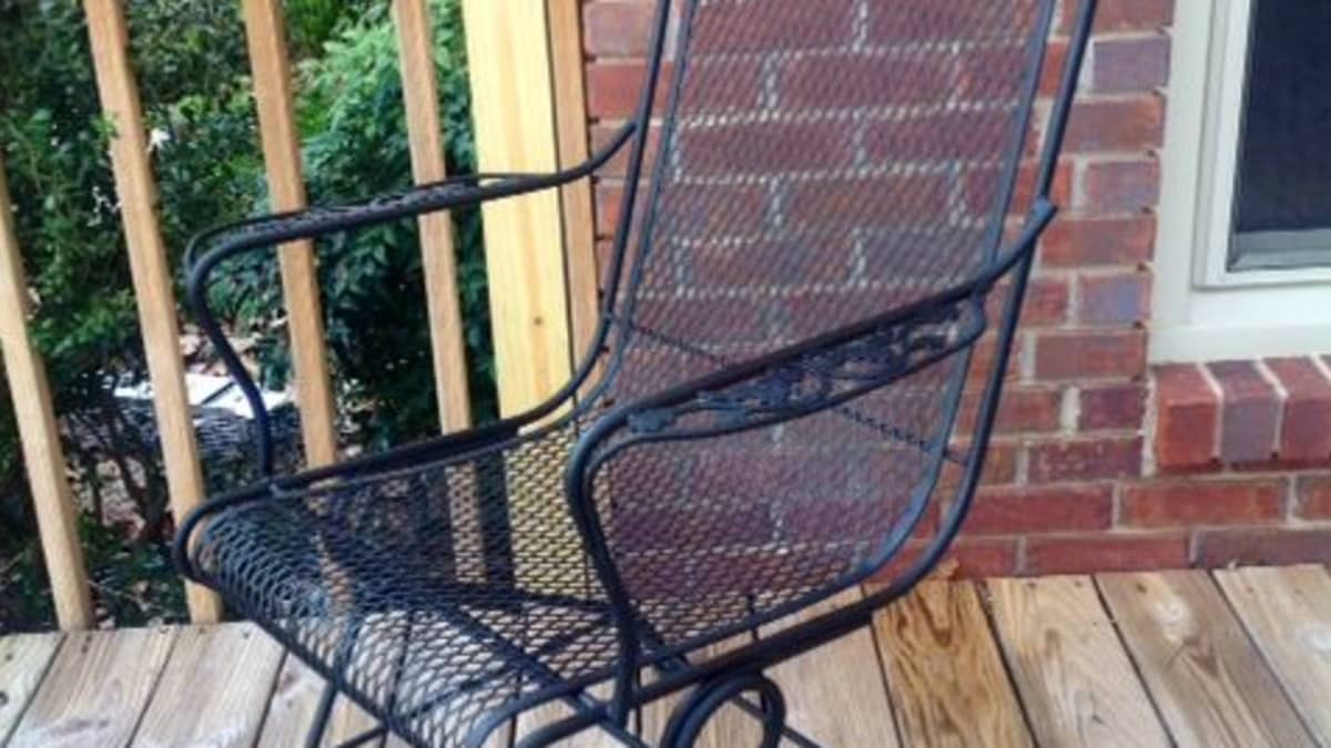 Vintage iron chair 2025