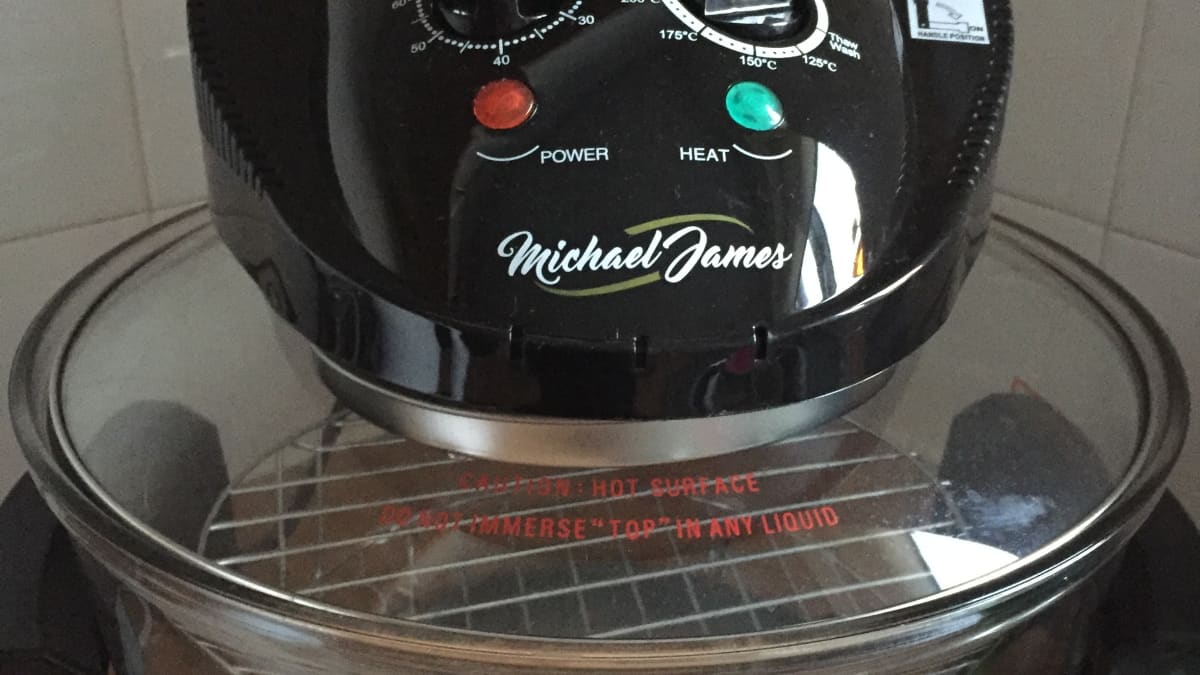 How to use a halogen cooker top
