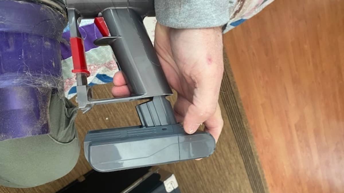 How to Replace the Battery on Your Dyson Vacuum Dengarden