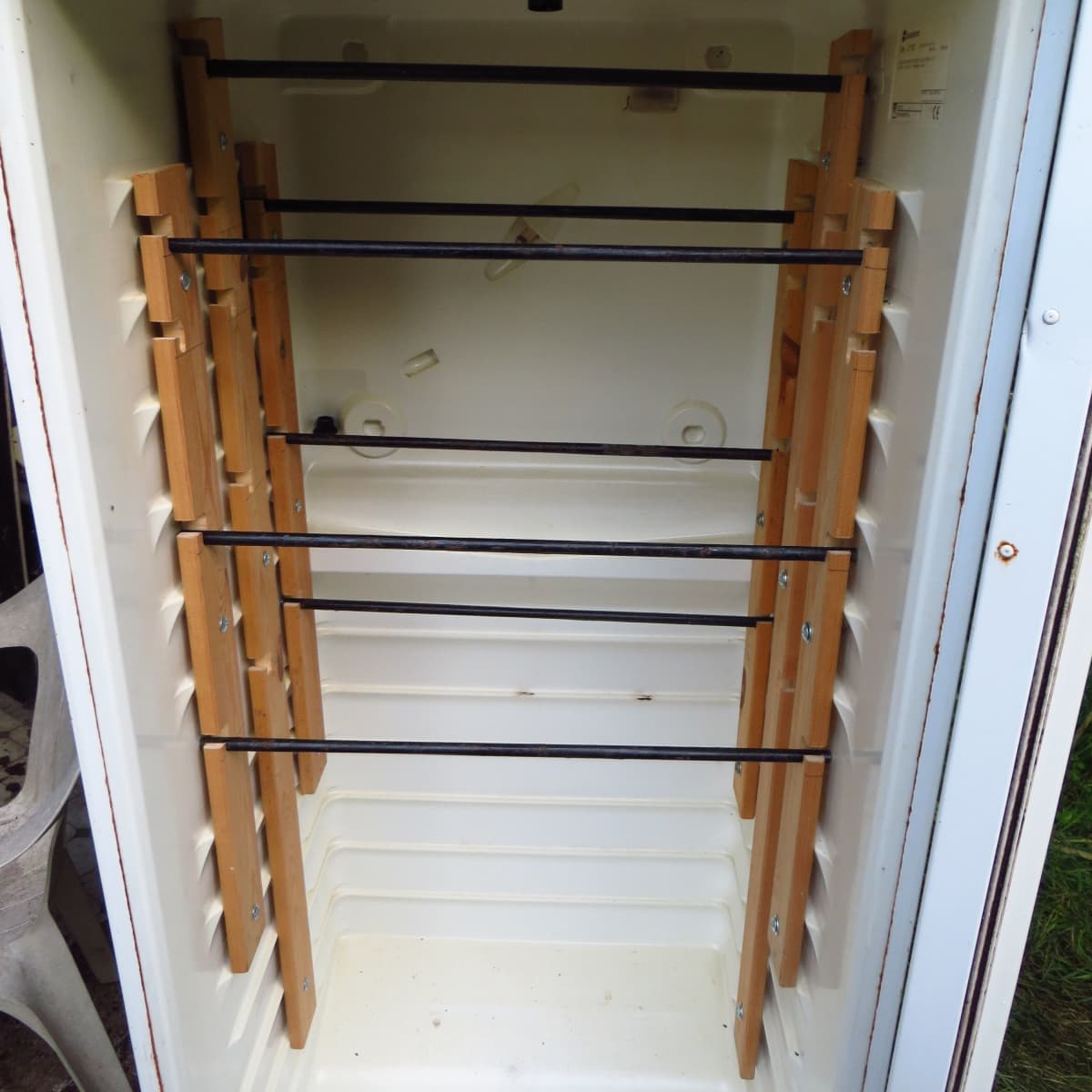 How to Turn an Old Fridge Into a Cold Smoker Dengarden