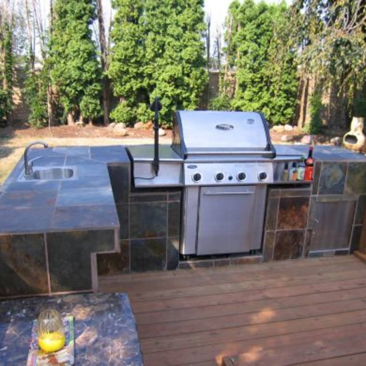 How to Build an Outdoor Kitchen and BBQ Island Dengarden