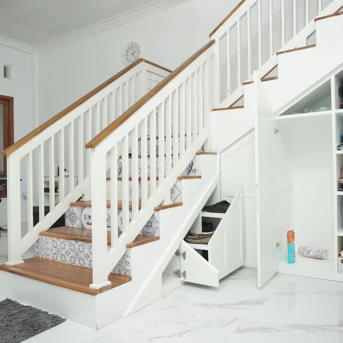 Woman Proves IKEA Is Perfect for DIY With This Understairs Built