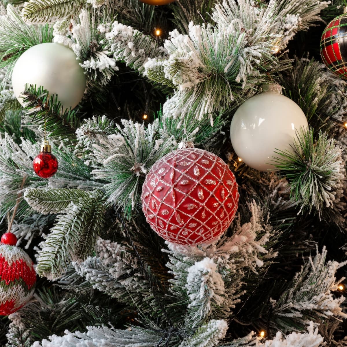 Michaels christmas shop ornaments