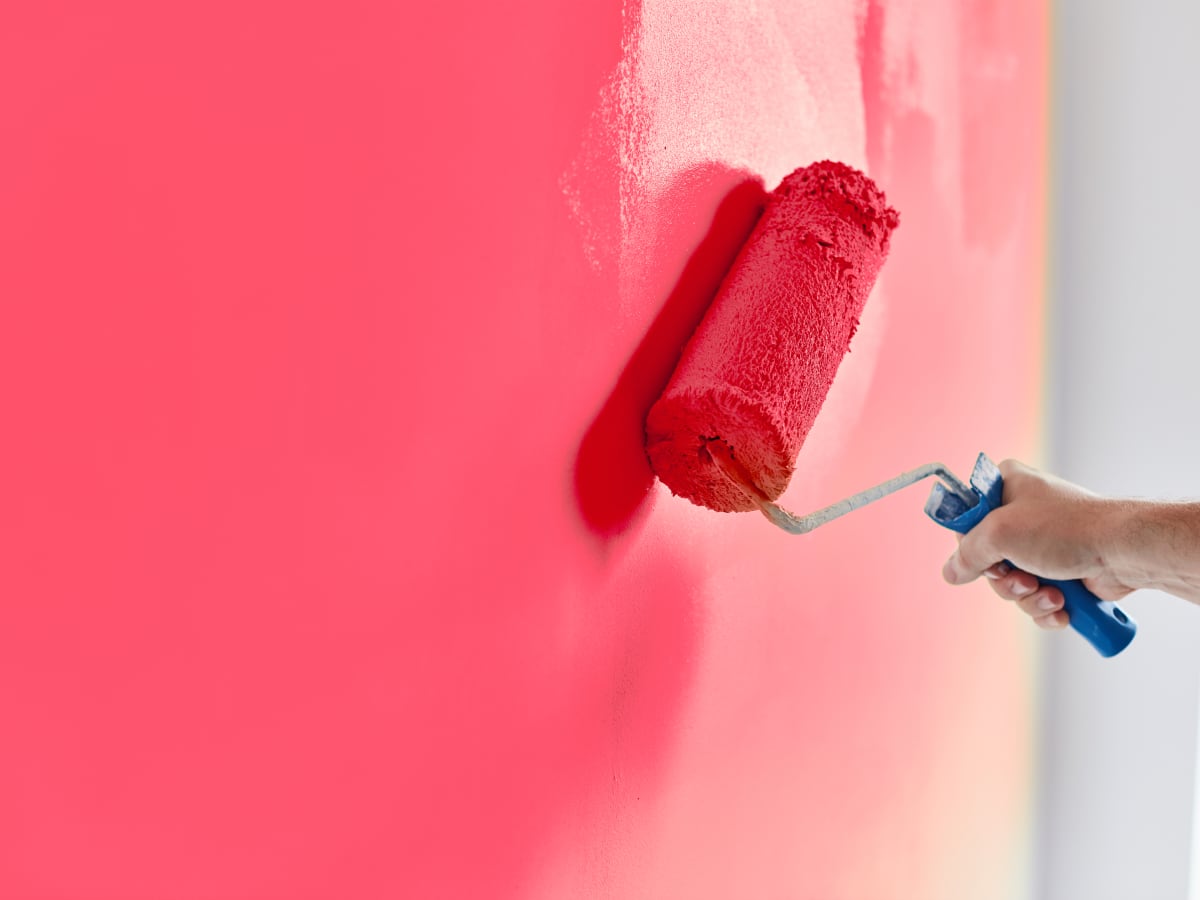 Woman Paints Gorgeous Pink Marble Accent Wall and Now We Want One