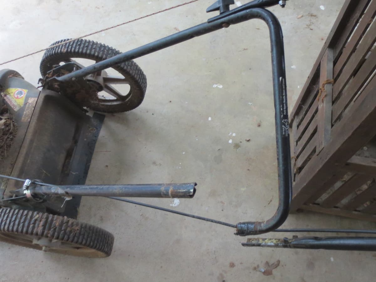 How to Fix a Lawn Mower Handle Yourself Dengarden