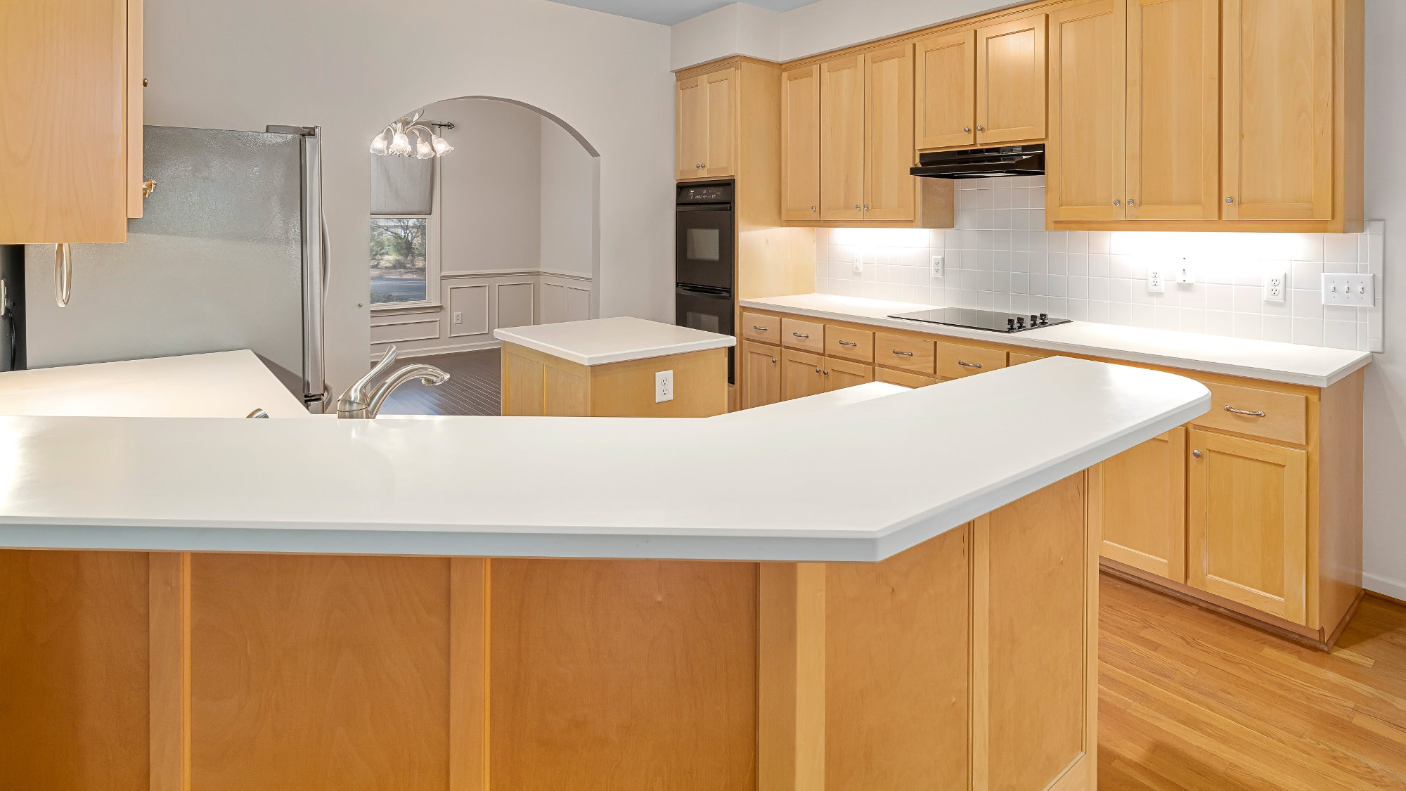 Should I Paint the Inside of Unfinished Cabinets? - Dengarden, image size:2000x1125