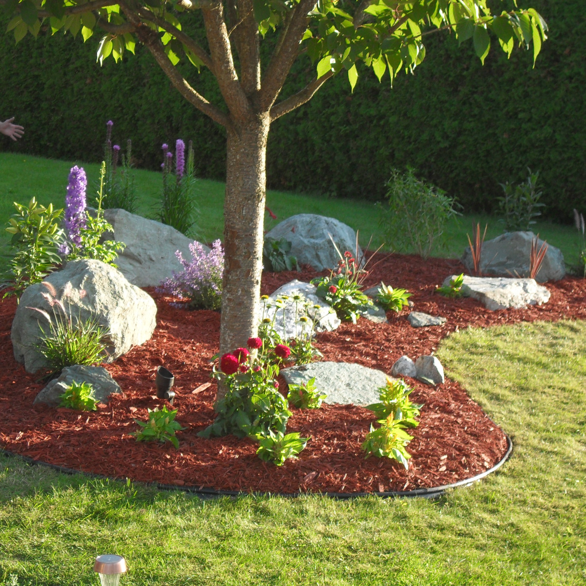 Easy DIY Landscaping: Build a Rock Garden - Dengarden, image size:1200x1200
