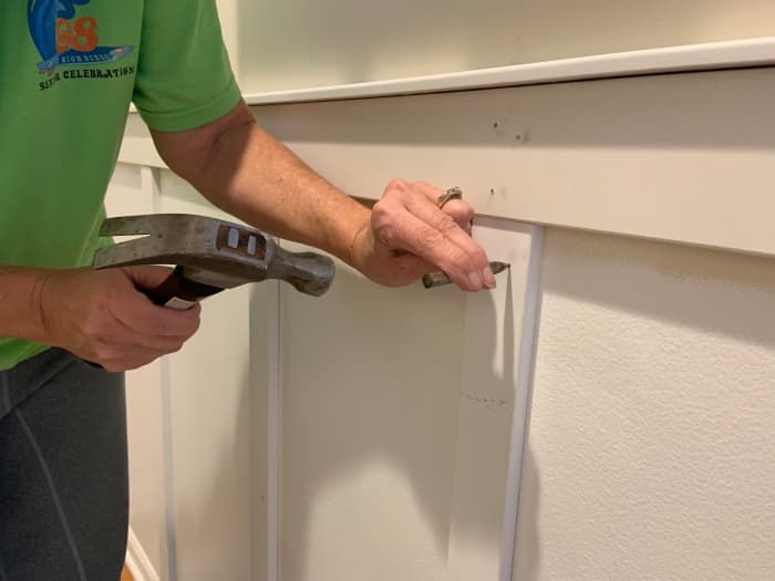 DIY Home Project How to Board and Batten an Entryway Wall Dengarden