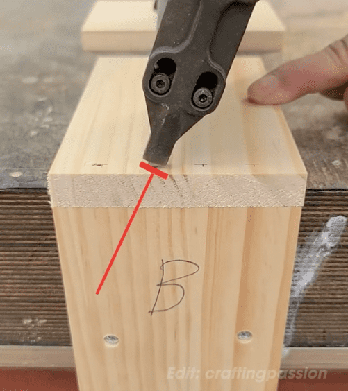 Carpenter Demonstrates the Right Way to Nail Wood and We've All Been