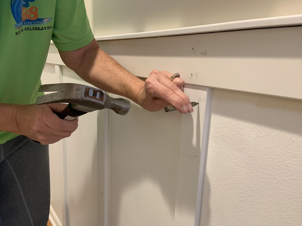 DIY Home Project How to Board and Batten an Entryway Wall Dengarden