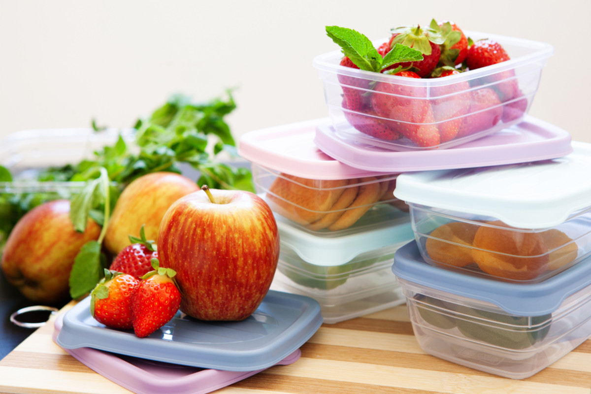 Organize With Lia - Tupperware drawers don't have to be a hot mess