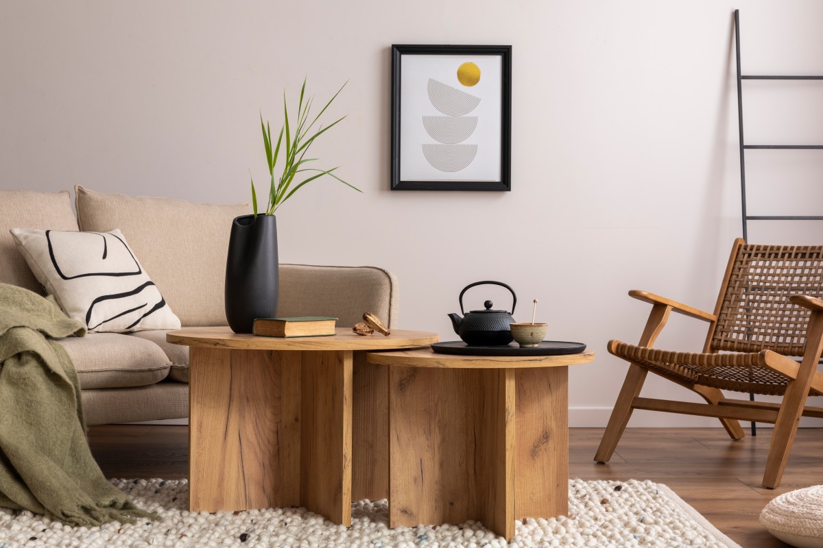 This DIYer Gave Two Vintage Tables a Glossy Modern Makeover Dengarden