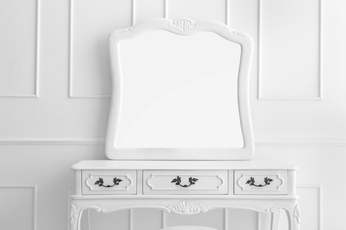 Woman Turns Thrifted Dresser Into Bathroom Vanity Of Her Dreams   Shutterstock 364394690 