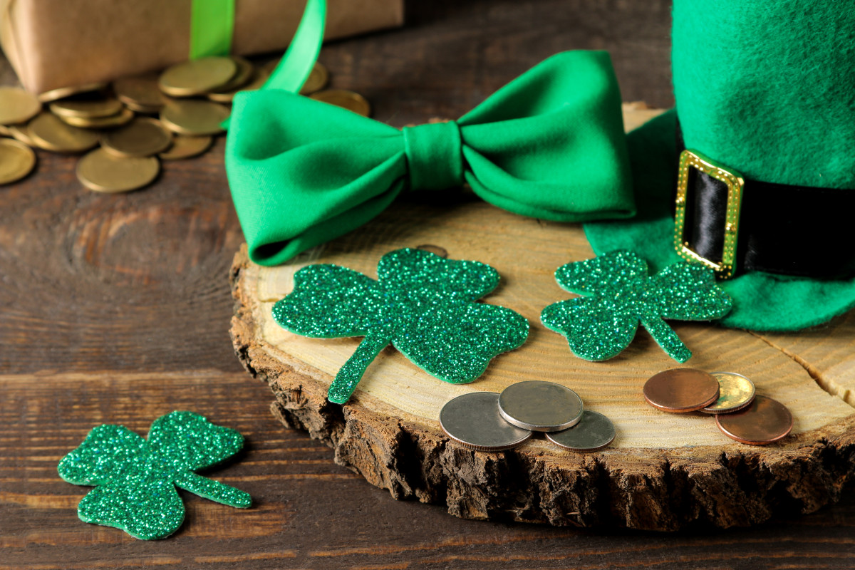 Woman's Dollar Tree Shamrock Sign is the Easiest St. Patty's Day Decor