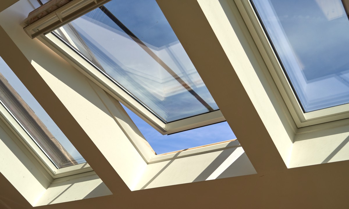 Man Paints Skylight Trim Black And It Instantly Elevates The Space