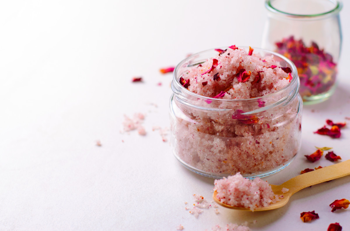 DIY Rose Petal Sugar Scrub Is a Brilliant Way to Make Use of Old Roses