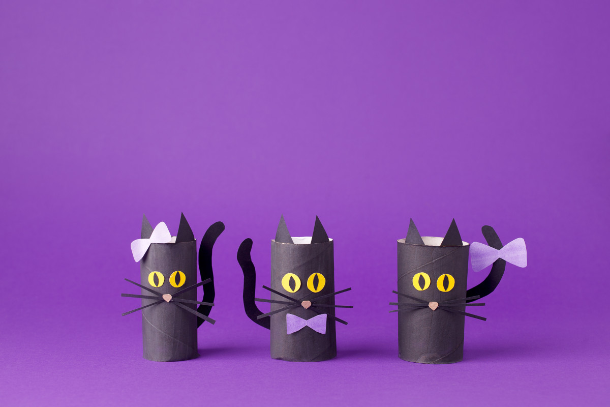 try-out-this-cat-tastic-dollar-store-diy-for-your-next-halloween-decor