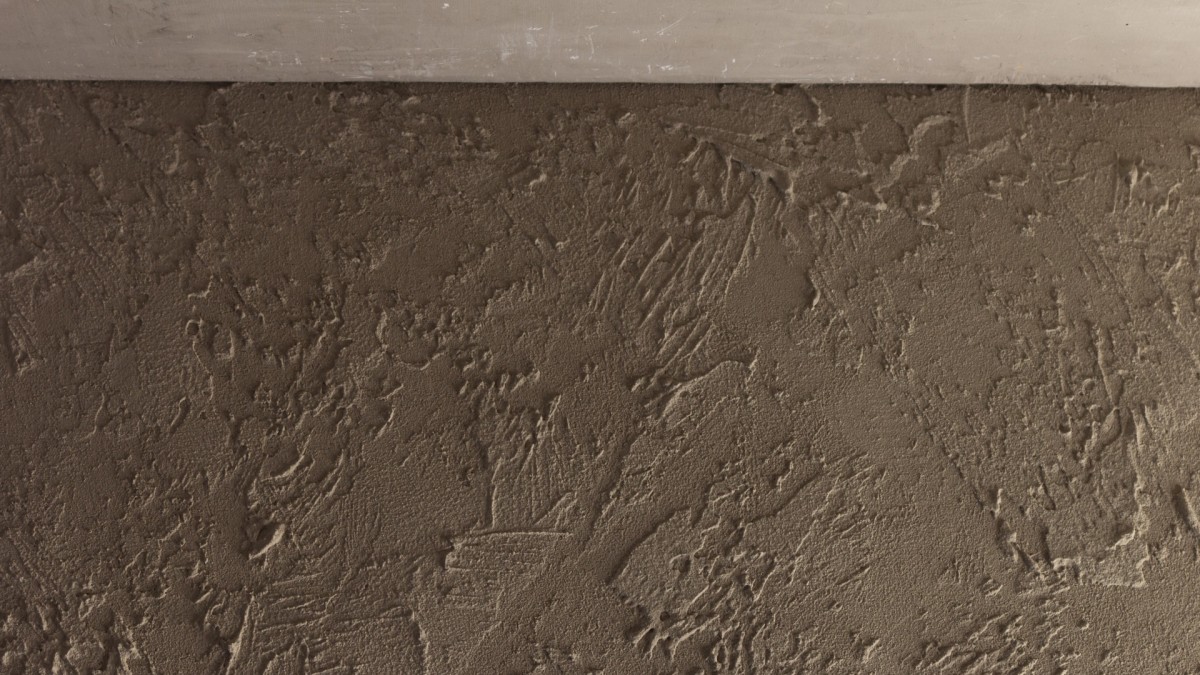 Here’s Why Anyone With Textured Walls or Ceilings Should Caulk Before ...