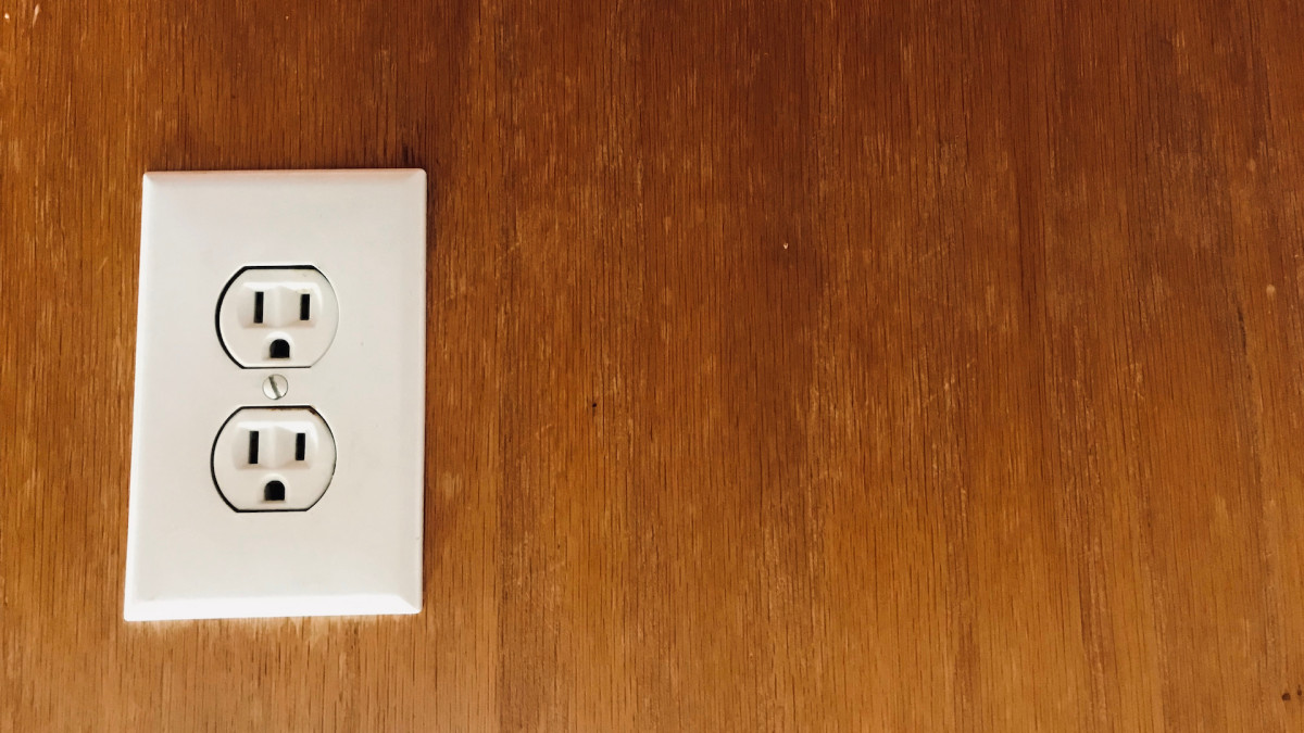 The Easy Way of Making Space for Outlets When Installing Paneling Dengarden News