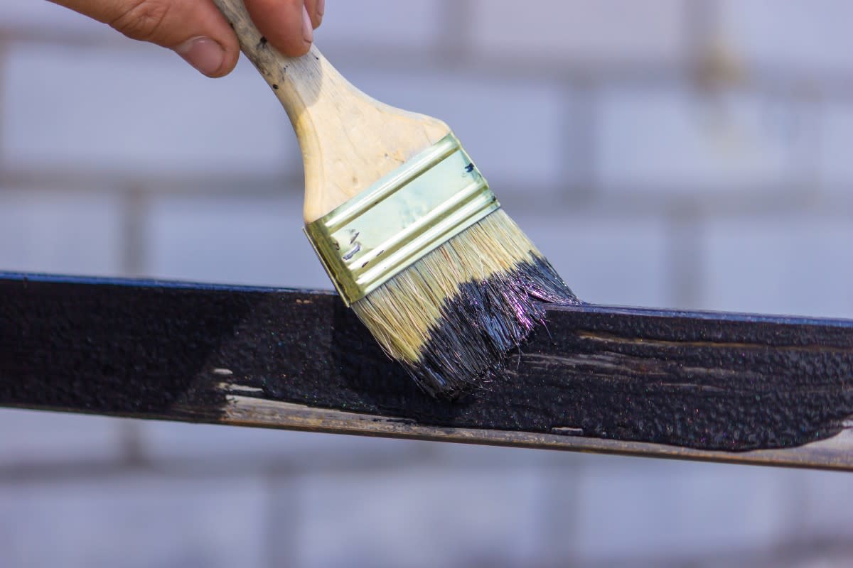 Watch These Old Wood Stairs Get Totally Transformed Using Only Black ...