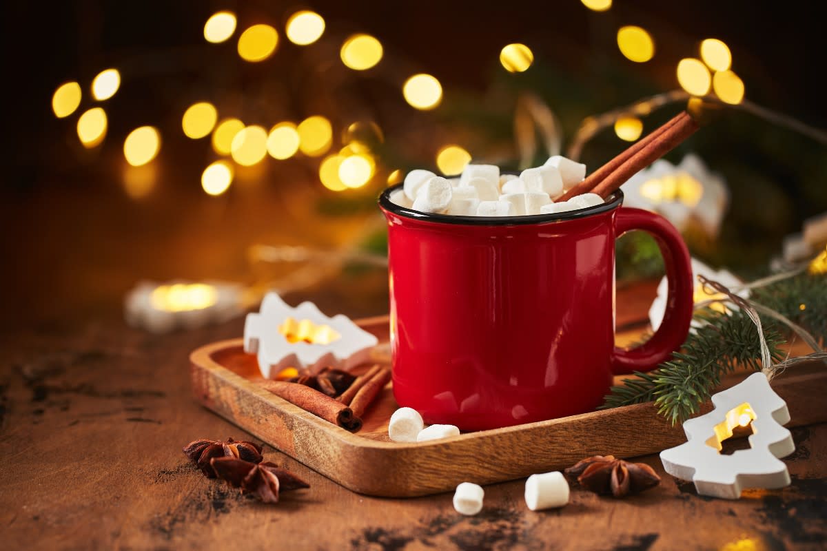 DIY Dollar Tree Hot Cocoa Bar Is The Hottest Thing For Winter - Dengarden