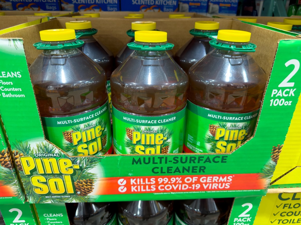 PineSol Hack Keeps Bathroom Smelling Good All Day Long Dengarden News