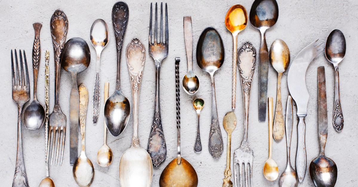 How to Clean Silverplate Flatware: Easy Steps for Sparkling Shine 1 How to Clean Silverplate Flatware: Easy Steps for Sparkling Shine