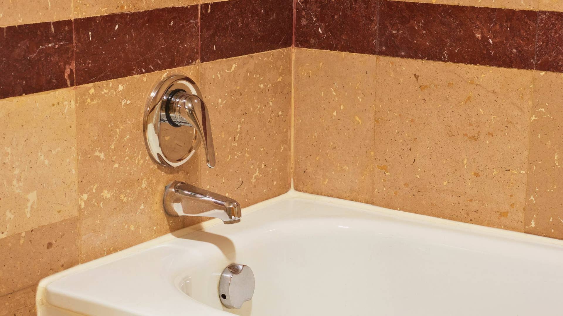 How to Change a Garden Tub Faucet: Easy Steps for a Quick Fix