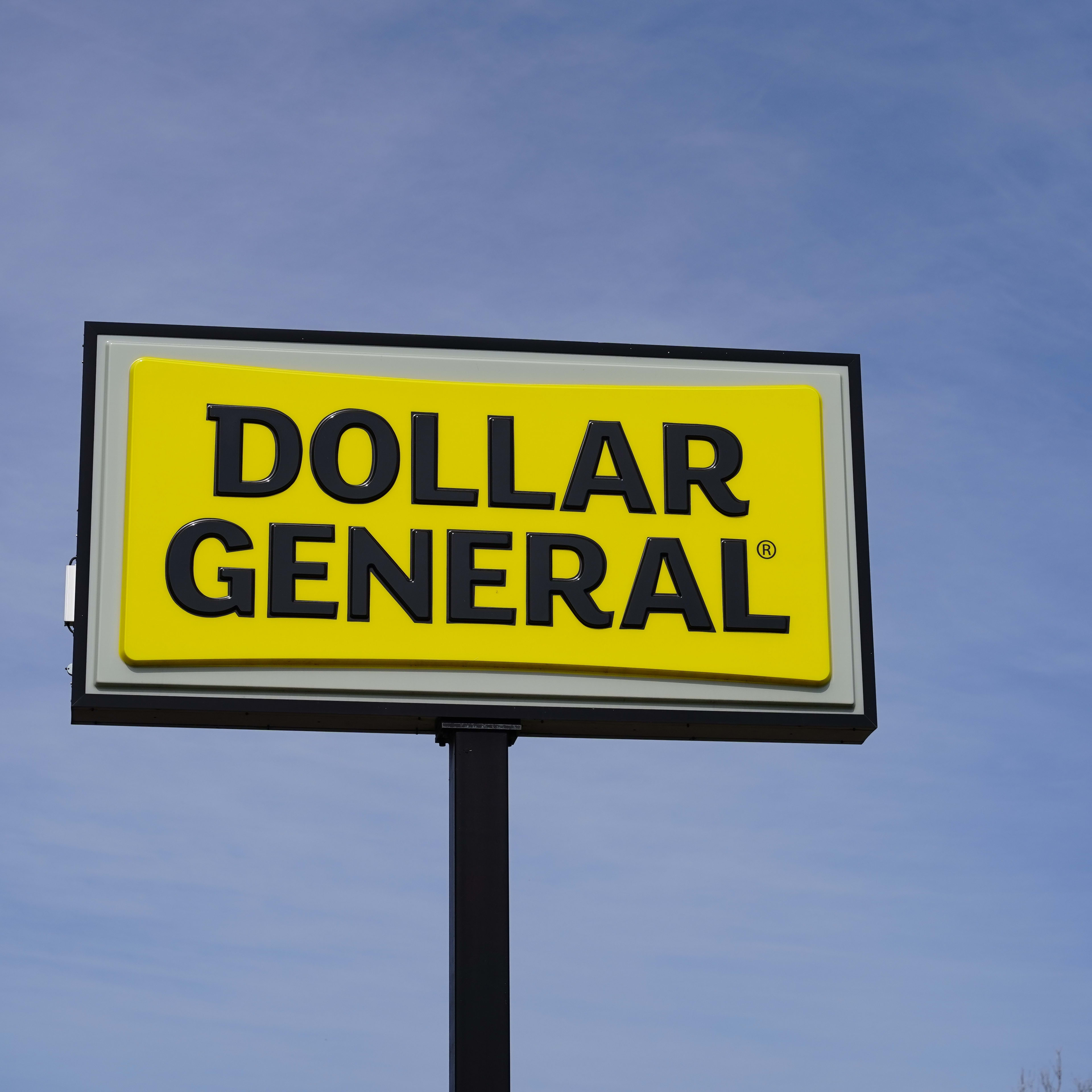 is-dollar-general-open-on-christmas-day-2025-holiday-hours-dengarden
