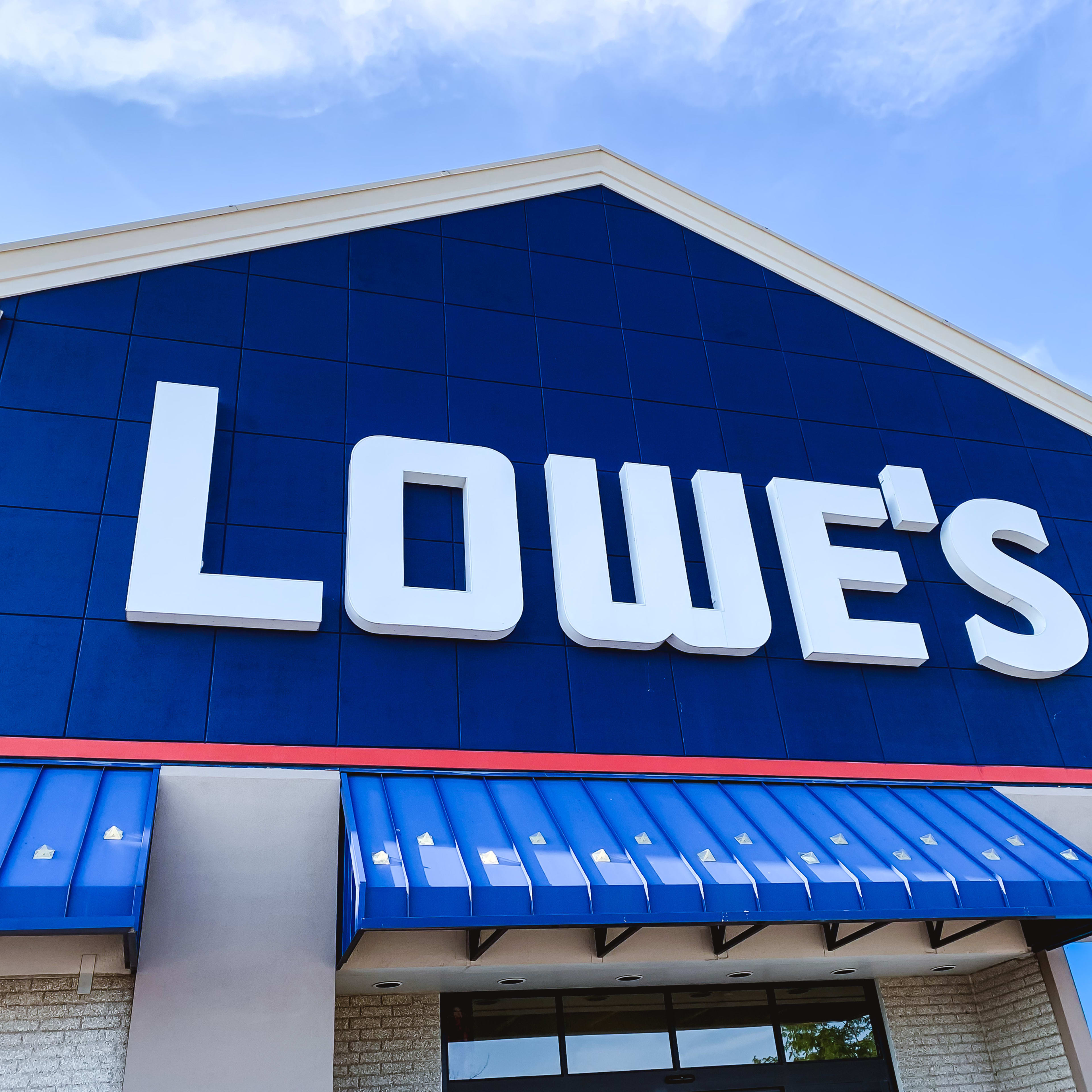 five-below-holiday-finds-for-coquette-style-holiday-decorating