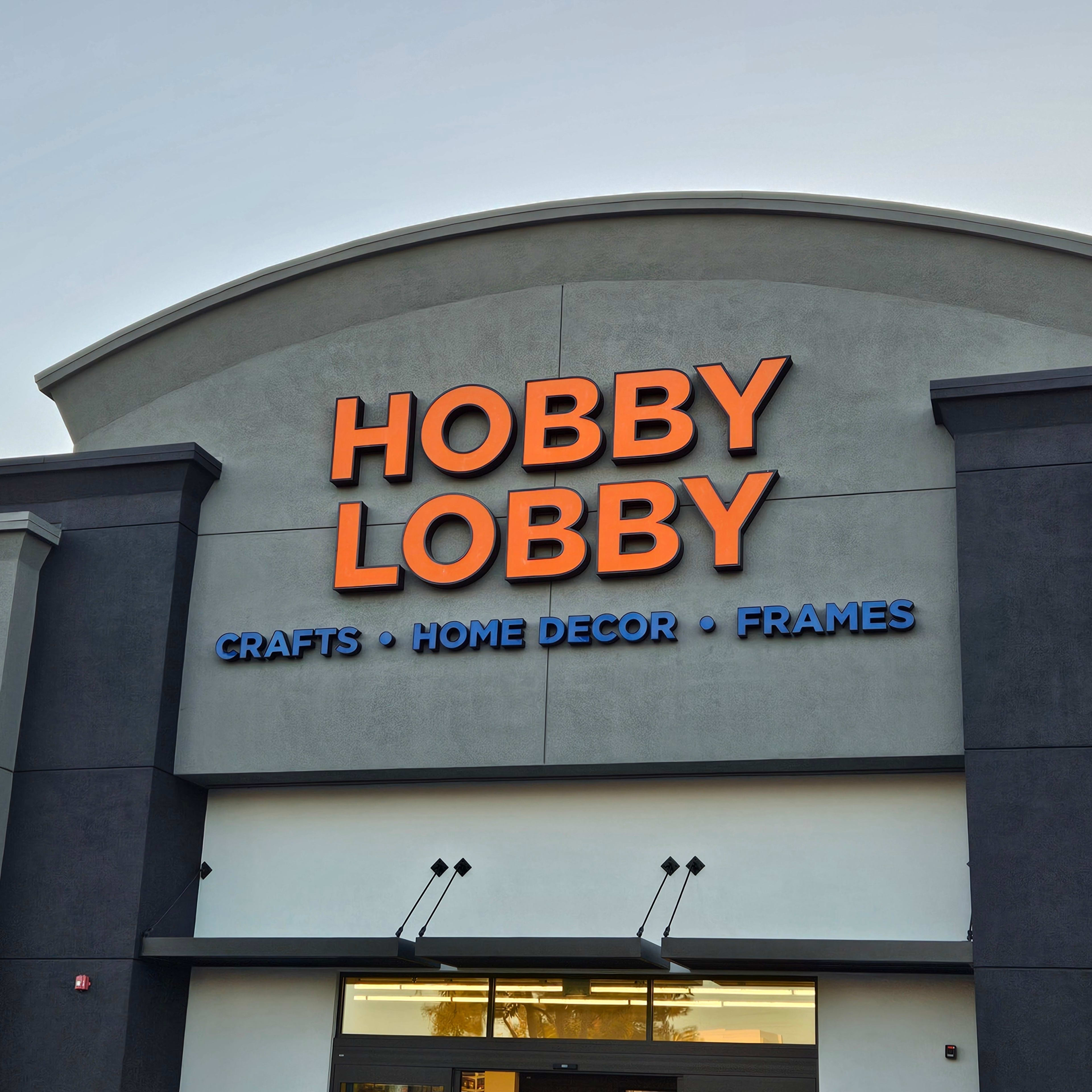 is-costco-open-on-labor-day-2025-holiday-hours-dengarden