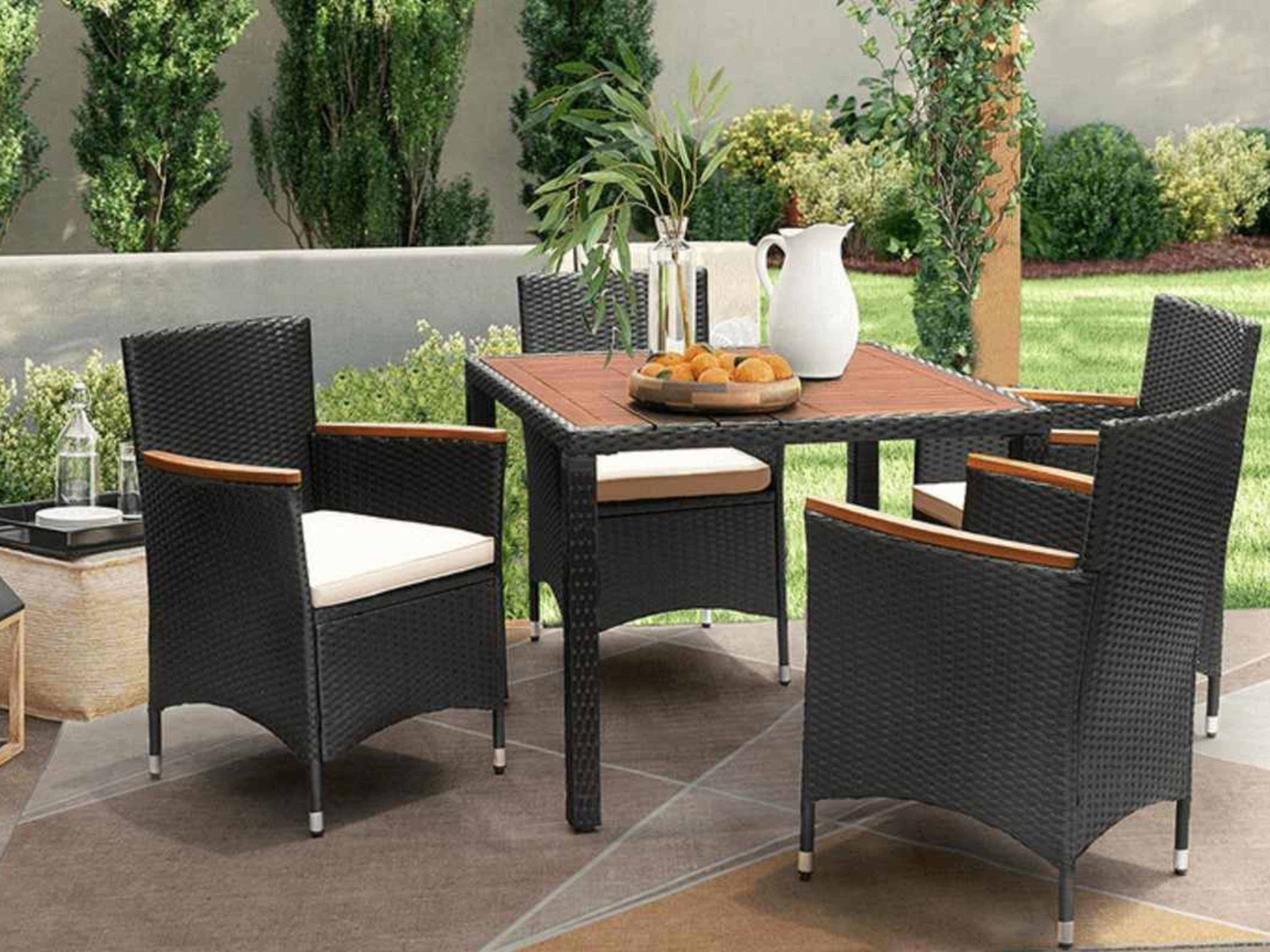 Walmart Is Selling a 400 5 Piece Patio Dining Set for Just 240 and Shoppers Say It s Gorgeous and Comfortable