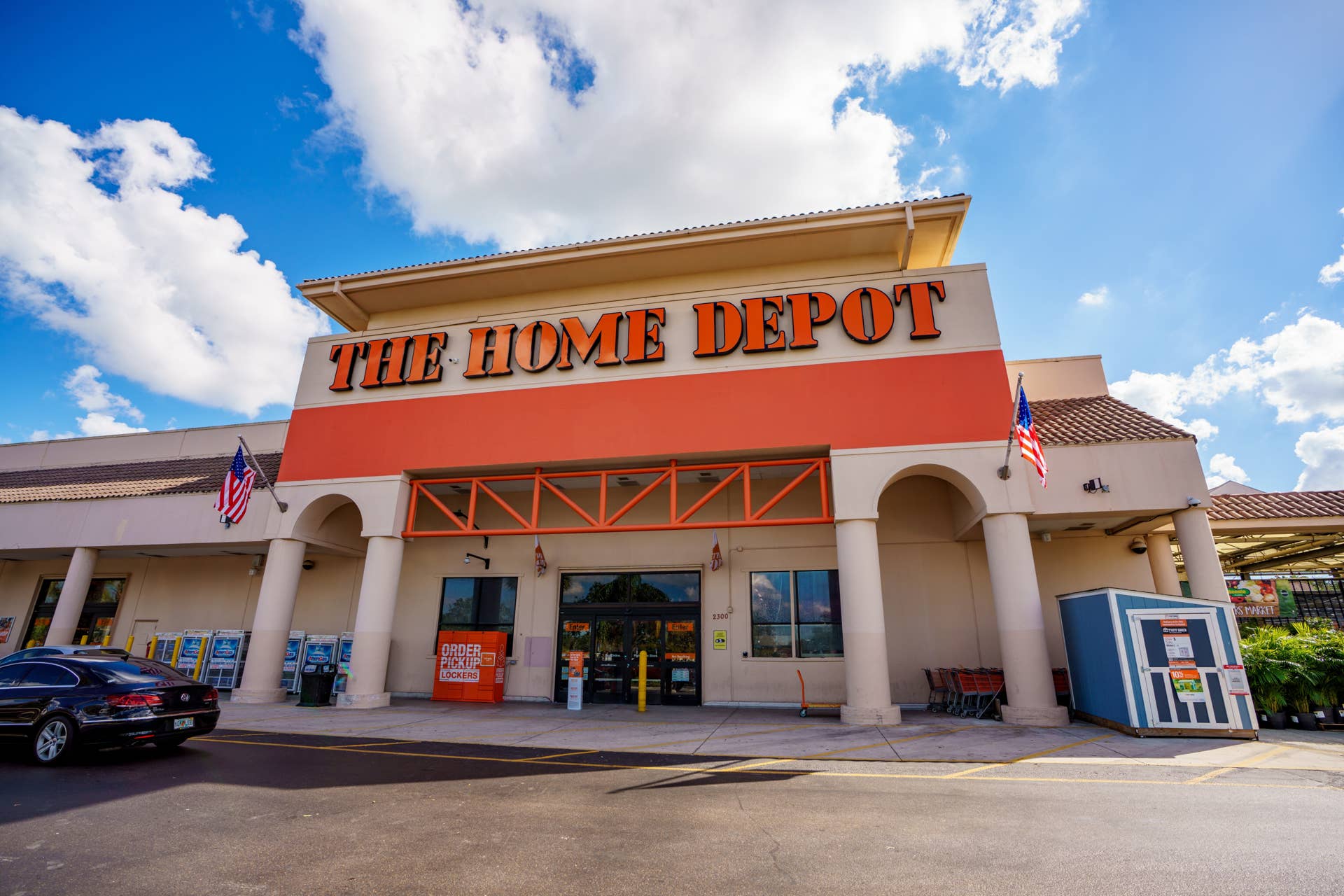 Is Home Depot Open on Memorial Day? 2025 Holiday Hours - Dengarden