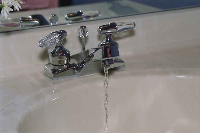 How to Clear a Blockage in a Sink Faucet